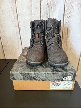 The North Face Women's Ballard Lace lI Heathered Boots Size 8